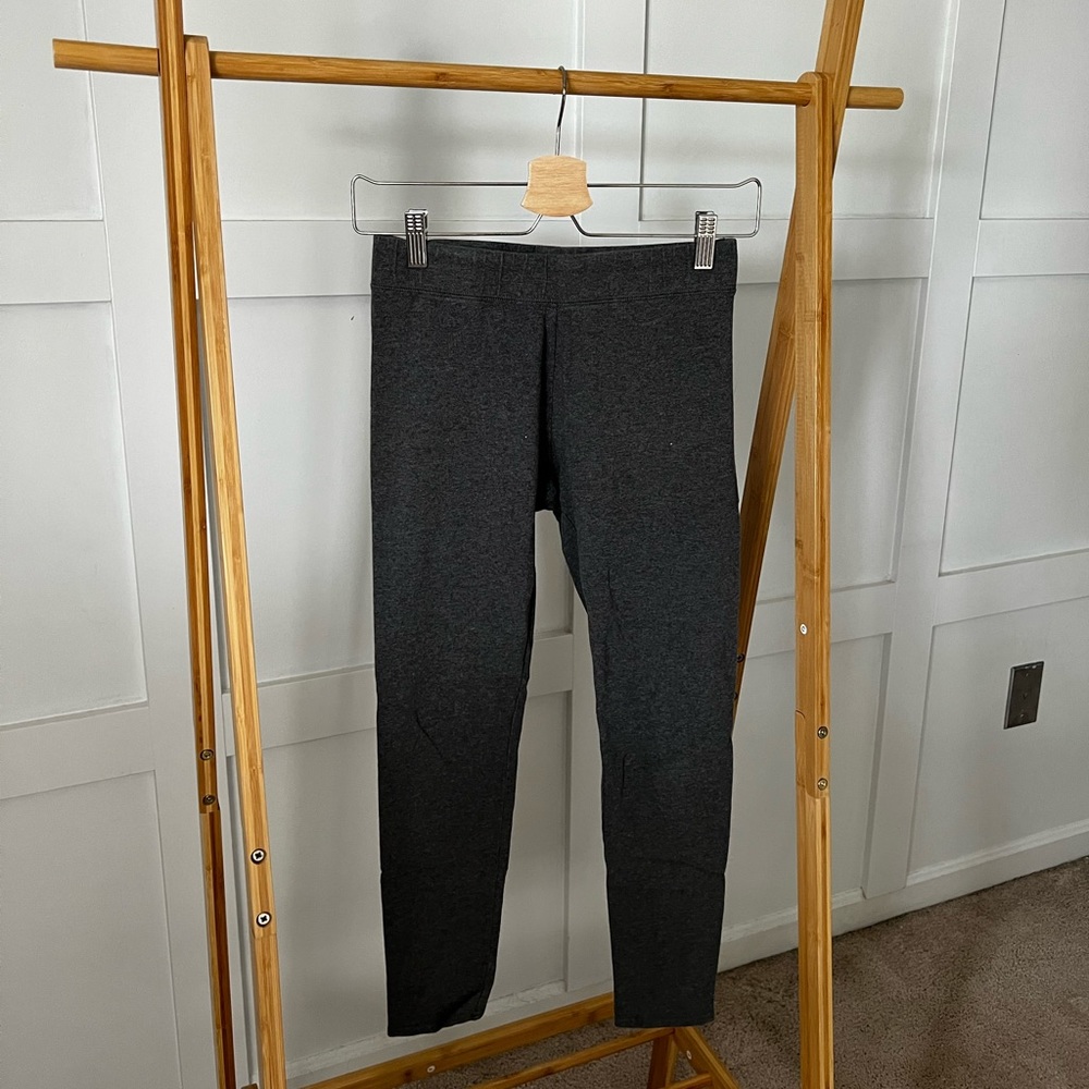 aerie size medium heather gray leggings